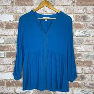 Counterparts V Neckline Blue Long Sleeve Top Lace Detail Women’s Size Sm…